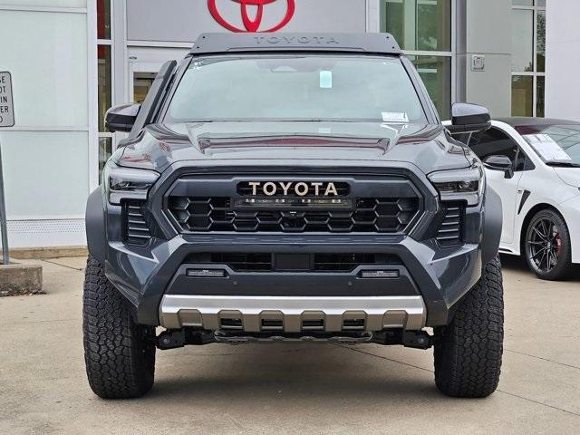 new 2024 Toyota Tacoma Hybrid car