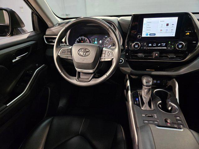 used 2024 Toyota Highlander car, priced at $42,595