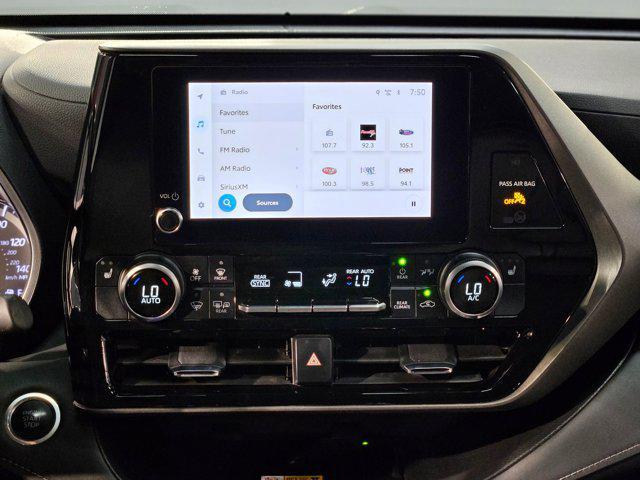 used 2024 Toyota Highlander car, priced at $42,595
