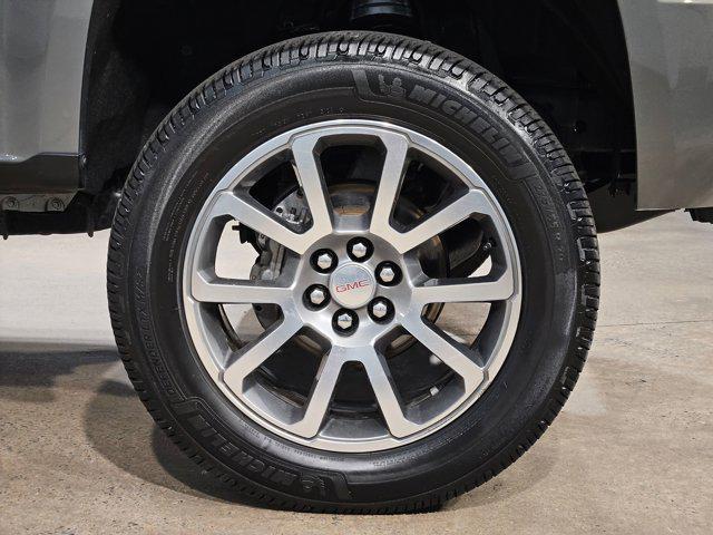 used 2018 GMC Canyon car, priced at $23,124