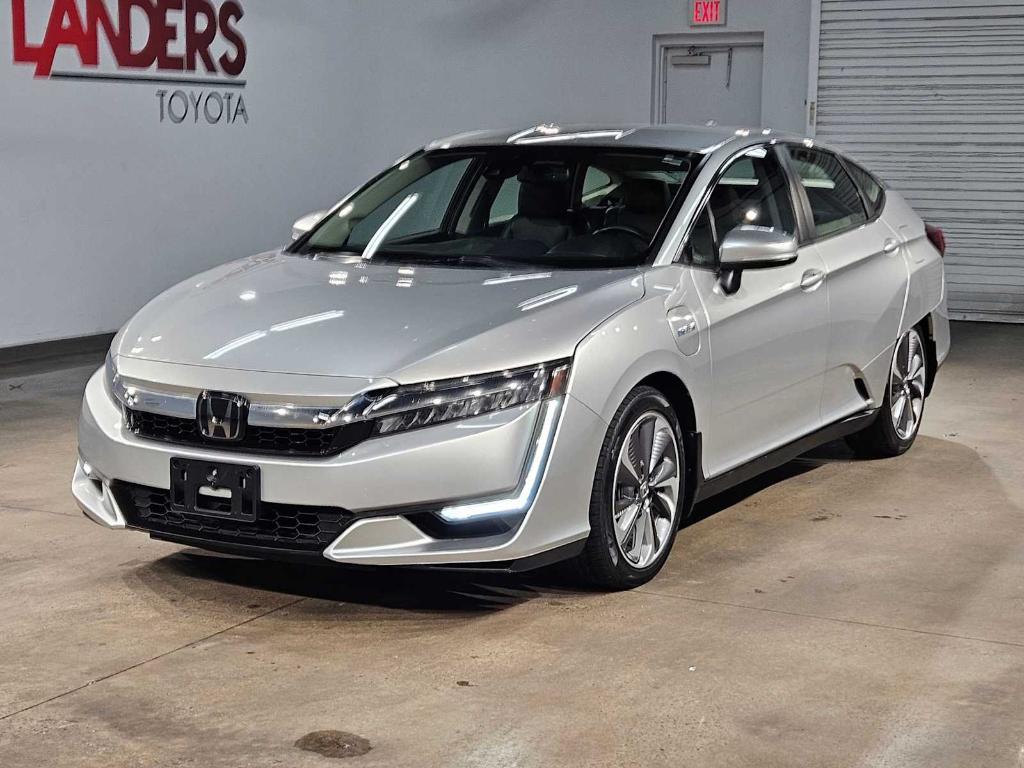 used 2018 Honda Clarity Plug-In Hybrid car, priced at $16,252