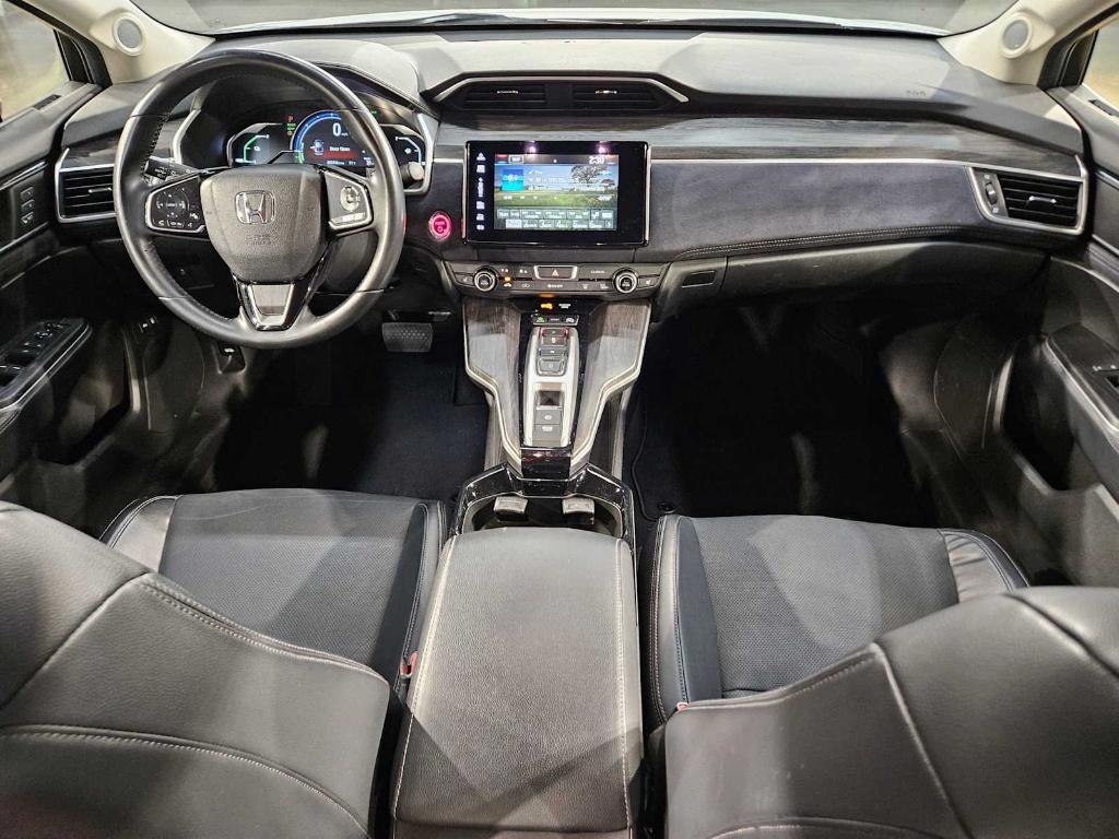 used 2018 Honda Clarity Plug-In Hybrid car, priced at $16,252