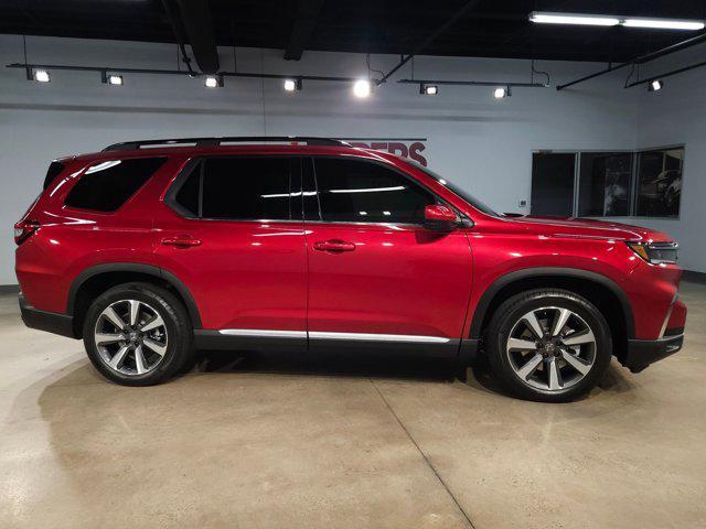 used 2025 Honda Pilot car, priced at $45,524