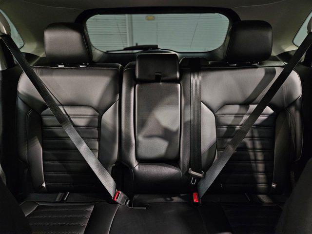 used 2024 Ford Edge car, priced at $27,600