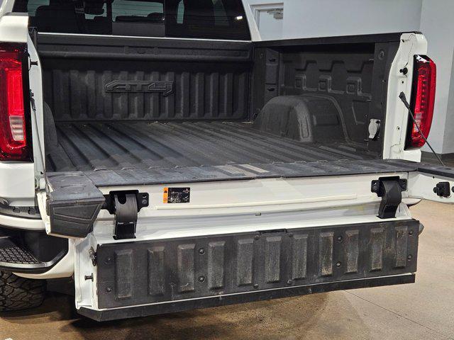 used 2022 GMC Sierra 1500 car, priced at $43,522