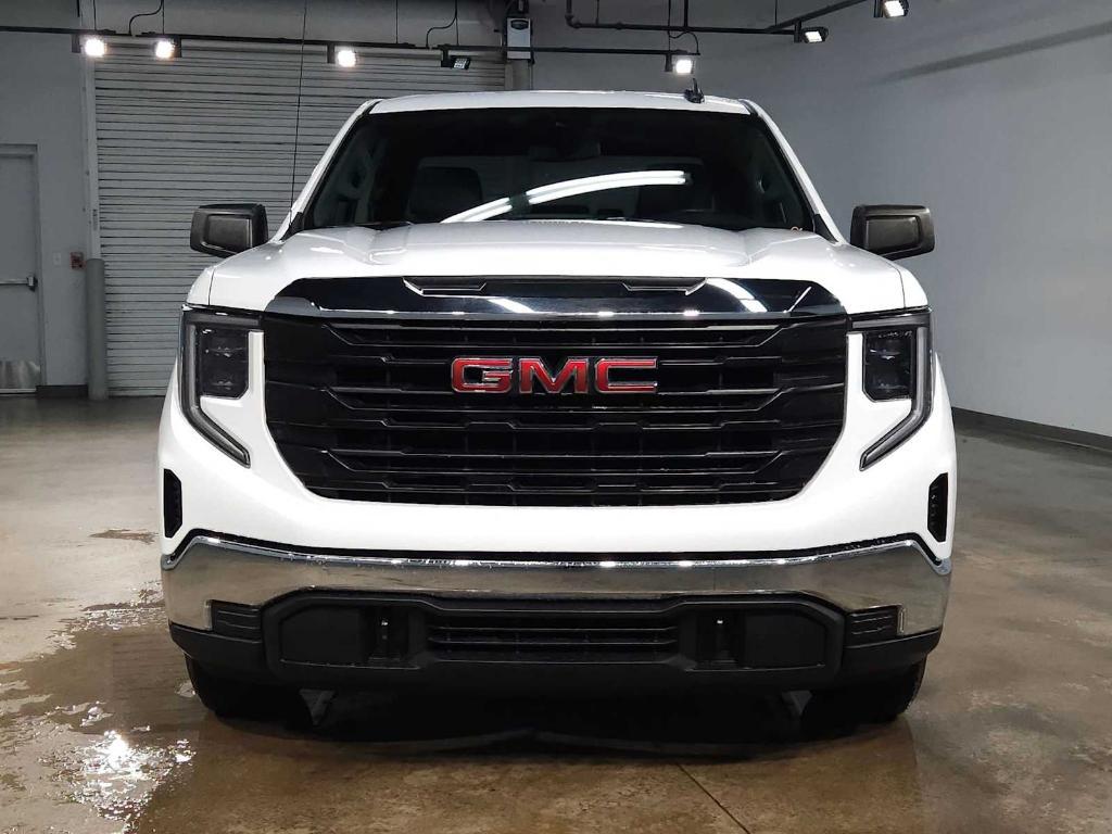 used 2024 GMC Sierra 1500 car, priced at $40,650