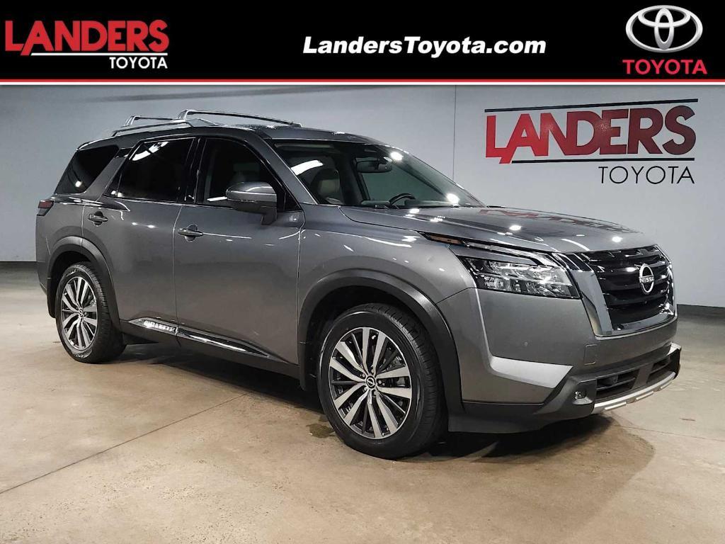 used 2022 Nissan Pathfinder car, priced at $31,313