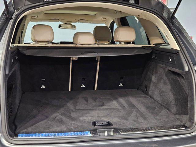 used 2019 Mercedes-Benz GLC 300 car, priced at $20,124