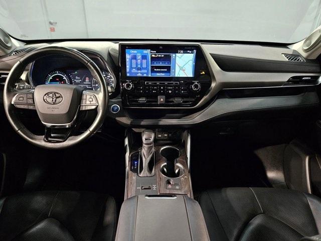 used 2021 Toyota Highlander Hybrid car, priced at $37,898