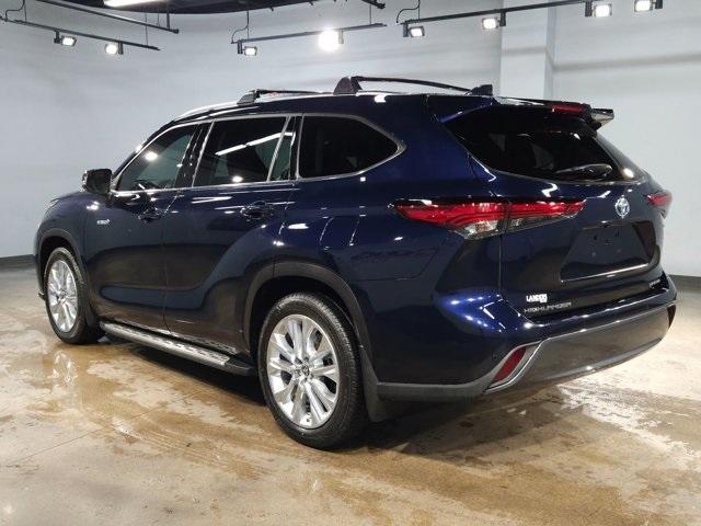 used 2021 Toyota Highlander Hybrid car, priced at $37,898