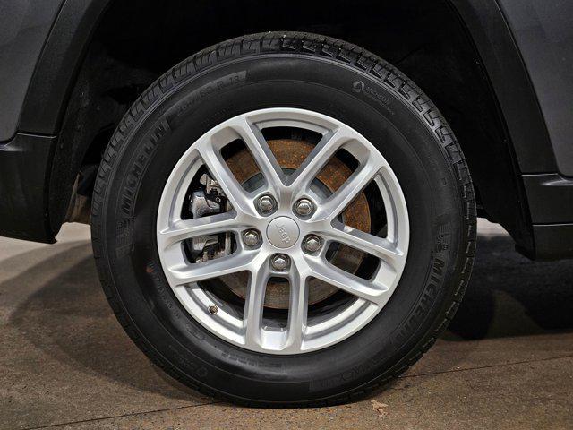 used 2023 Jeep Grand Cherokee L car, priced at $31,223
