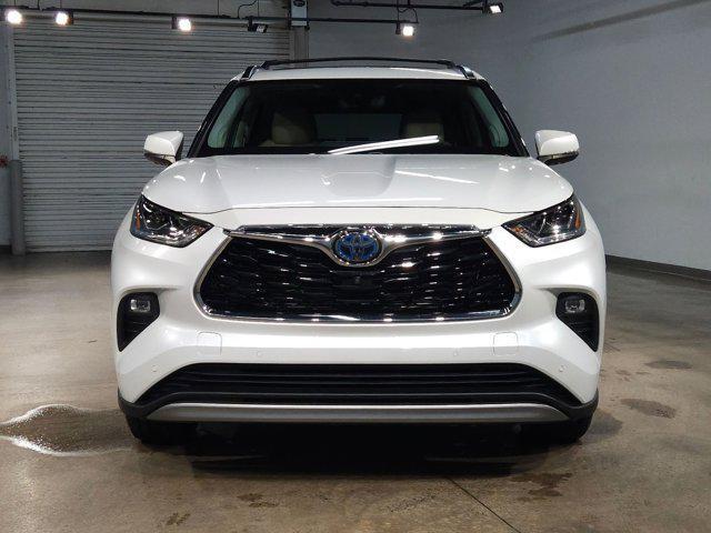 used 2022 Toyota Highlander Hybrid car, priced at $45,695
