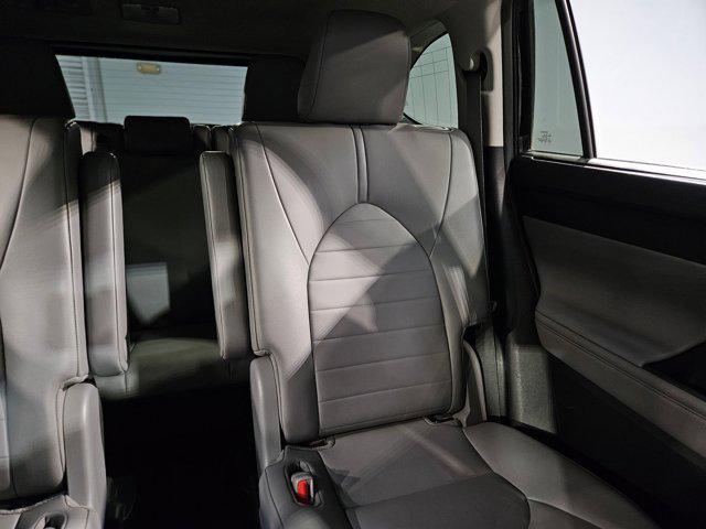 used 2021 Toyota Highlander car, priced at $28,800