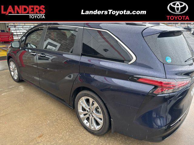 used 2023 Toyota Sienna car, priced at $50,731