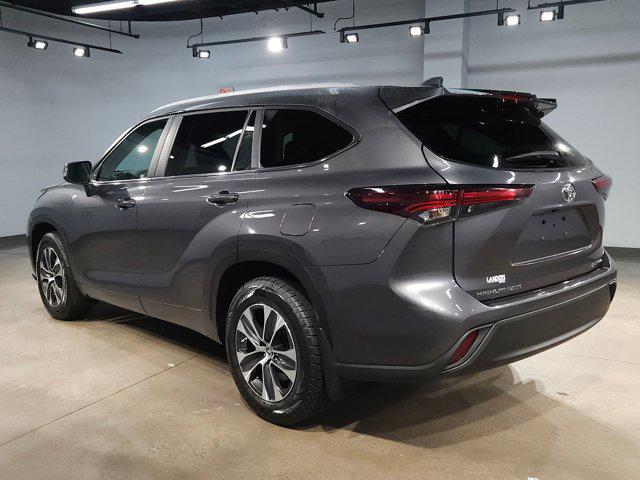 used 2024 Toyota Highlander car, priced at $41,595