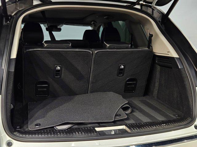 used 2023 Acura MDX car, priced at $49,250
