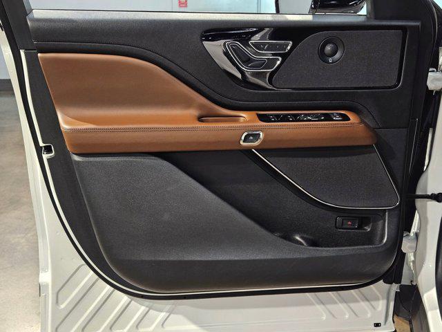 used 2023 Lincoln Aviator car, priced at $52,418