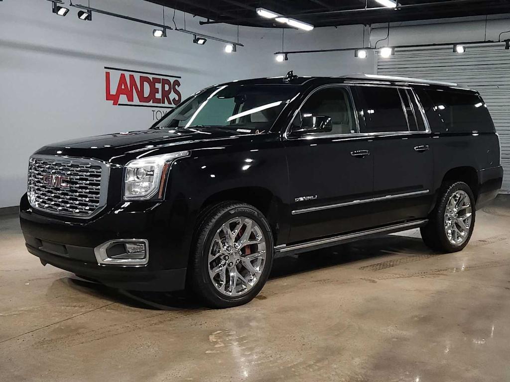 used 2019 GMC Yukon XL car, priced at $32,733