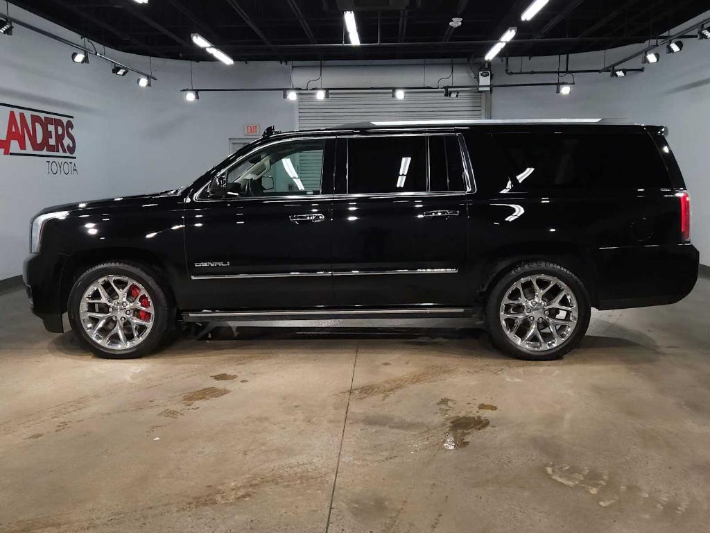 used 2019 GMC Yukon XL car, priced at $32,733