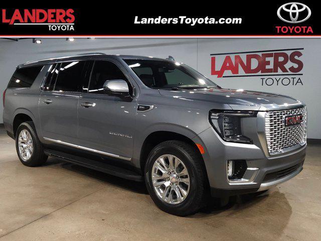 used 2022 GMC Yukon XL car, priced at $55,420
