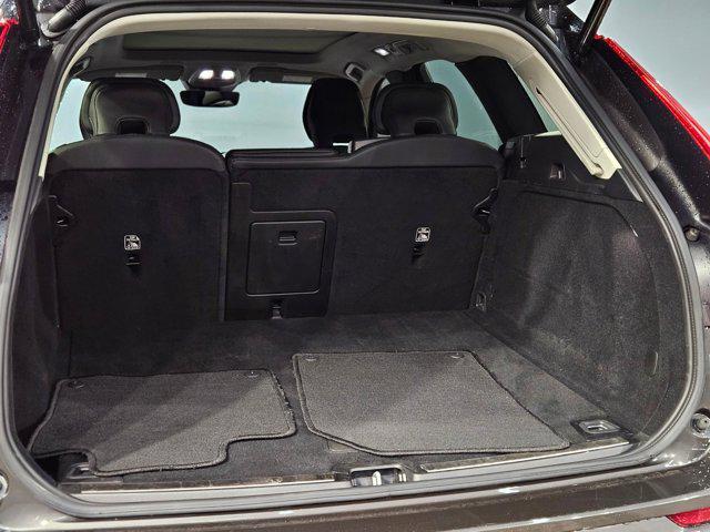used 2024 Volvo XC60 car, priced at $37,232