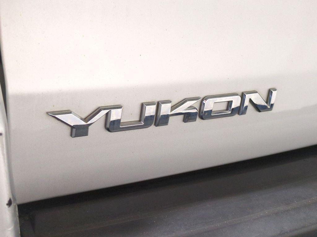 used 2016 GMC Yukon car, priced at $19,495