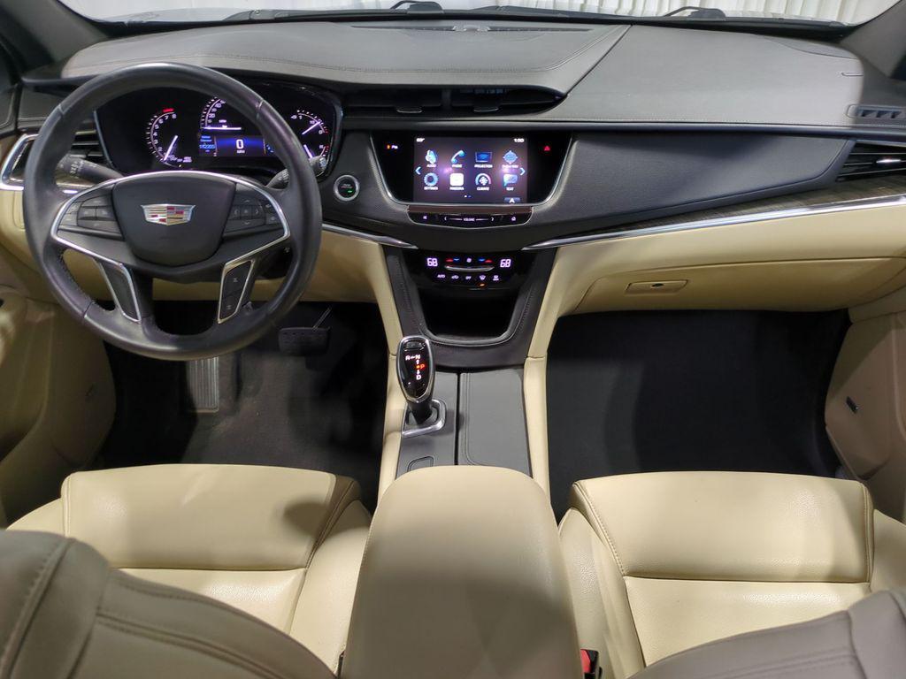used 2017 Cadillac XT5 car, priced at $12,995