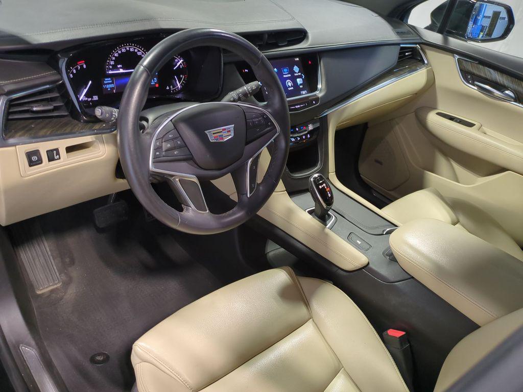 used 2017 Cadillac XT5 car, priced at $12,995