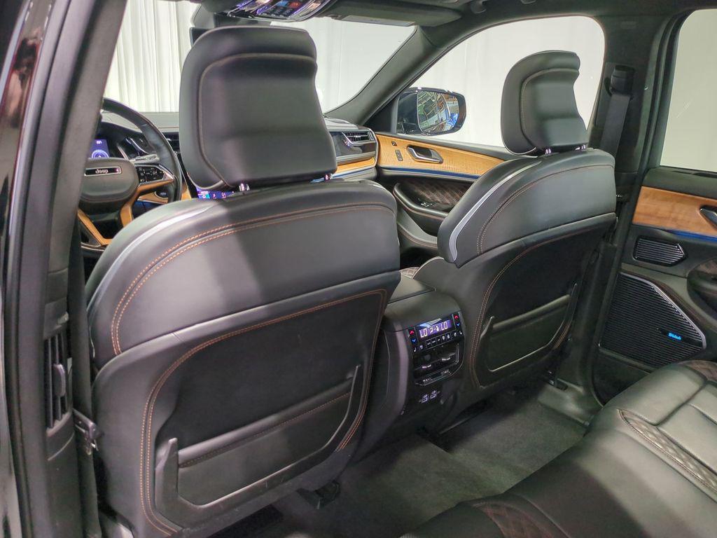 used 2022 Jeep Grand Cherokee car, priced at $38,825