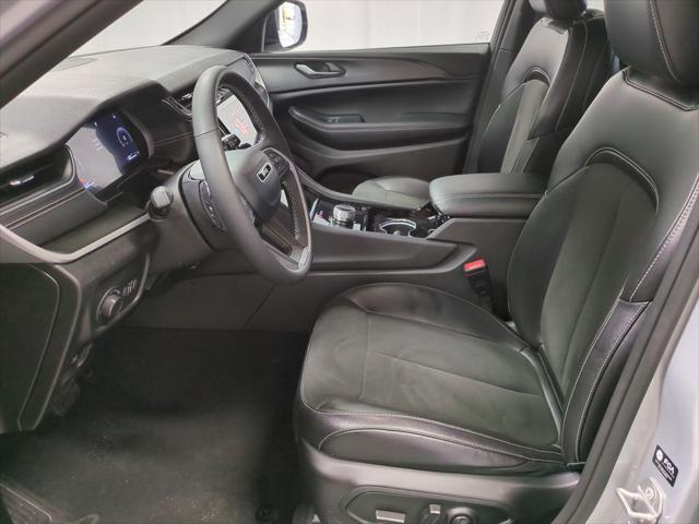 used 2023 Jeep Grand Cherokee car, priced at $34,895