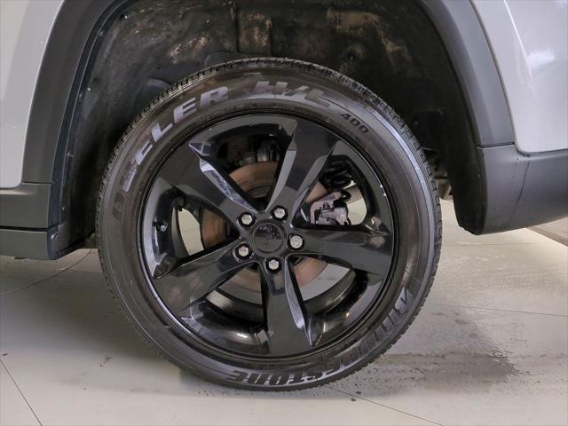 used 2023 Jeep Grand Cherokee car, priced at $34,895