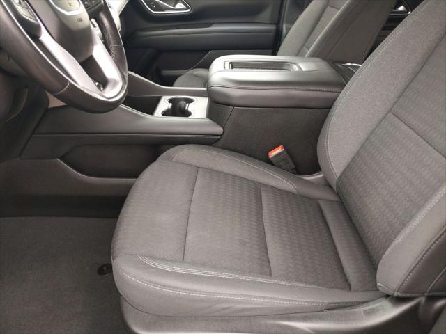 used 2022 GMC Yukon car, priced at $41,995