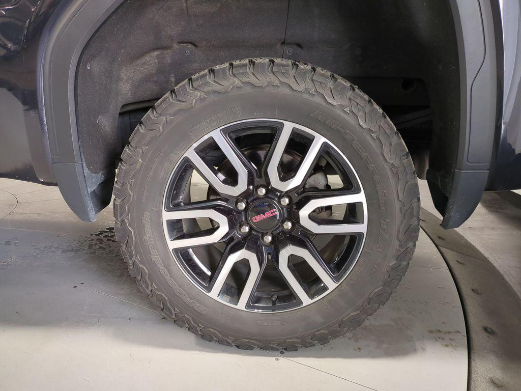 used 2022 GMC Sierra 1500 car, priced at $47,235