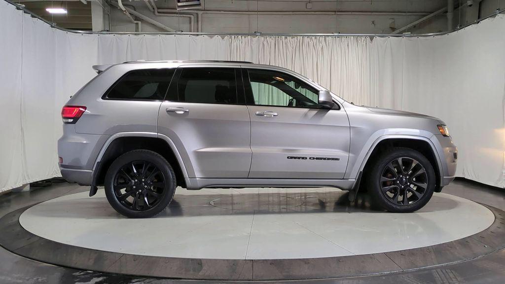 used 2017 Jeep Grand Cherokee car, priced at $12,315
