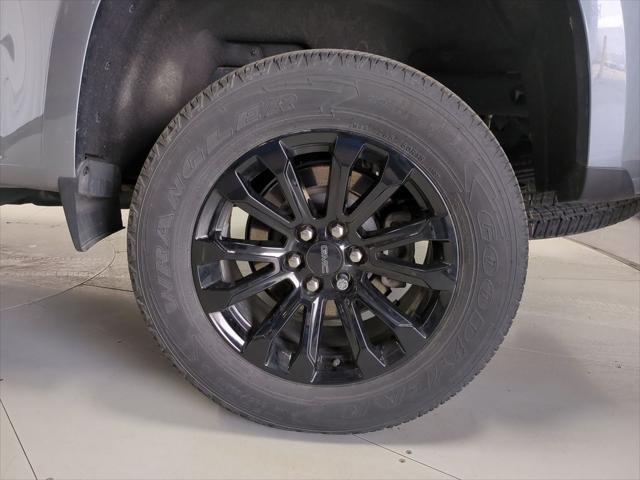 used 2022 GMC Canyon car, priced at $30,500