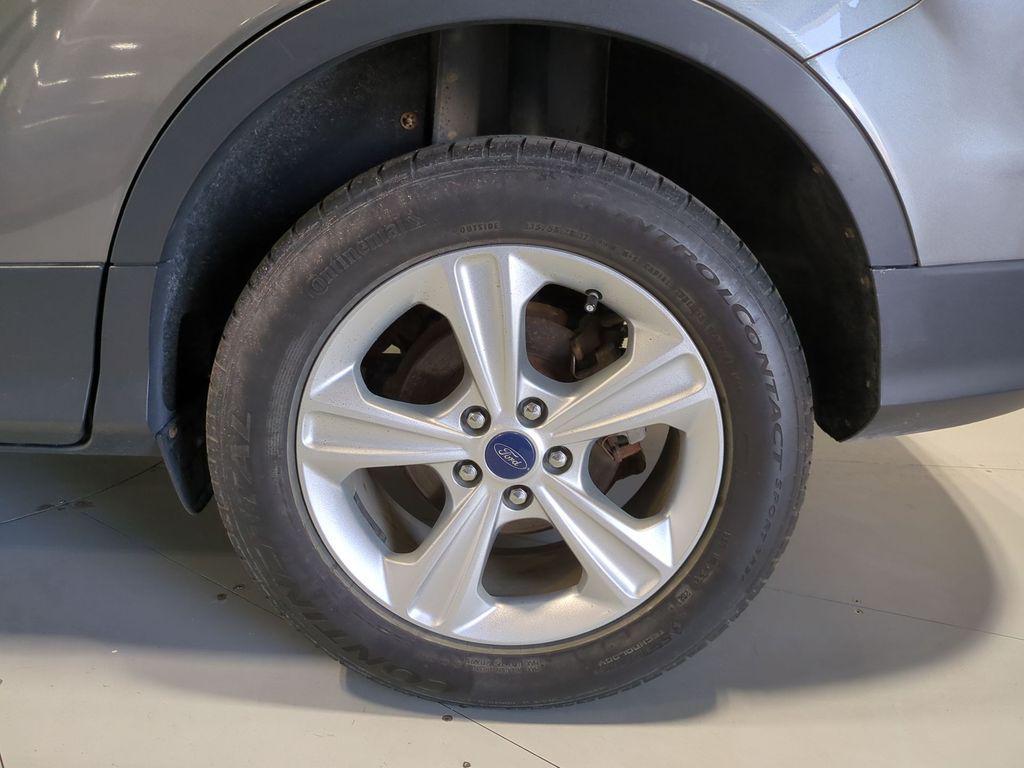 used 2014 Ford Escape car, priced at $9,500