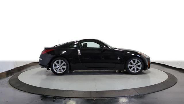 used 2005 Nissan 350Z car, priced at $14,500