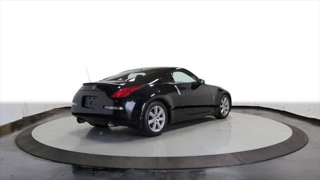 used 2005 Nissan 350Z car, priced at $14,500