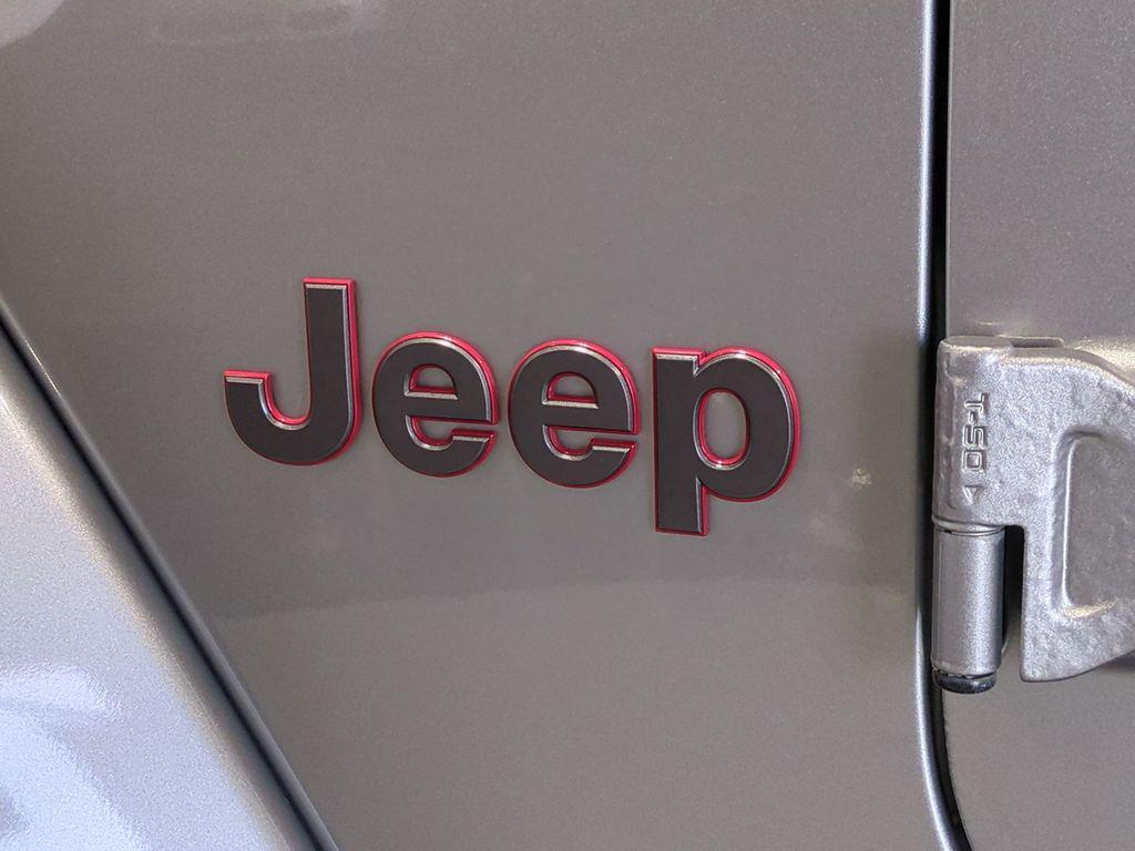 used 2018 Jeep Wrangler Unlimited car, priced at $26,320