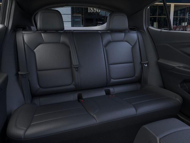 new 2025 Buick Envista car, priced at $28,195