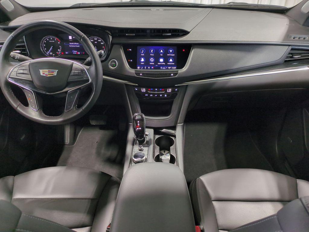used 2023 Cadillac XT5 car, priced at $30,895