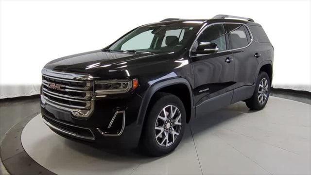 used 2022 GMC Acadia car, priced at $25,000