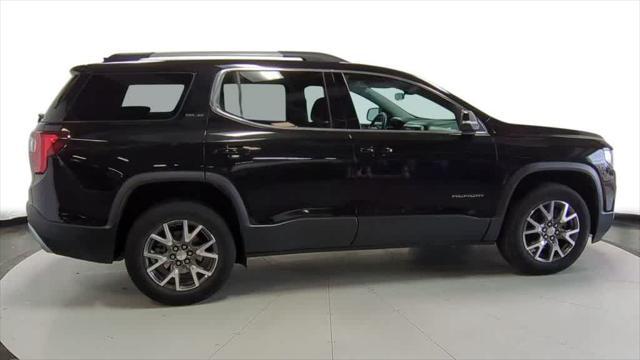 used 2022 GMC Acadia car, priced at $25,000