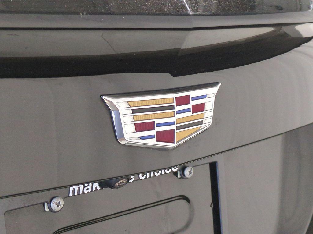 used 2023 Cadillac XT4 car, priced at $27,995
