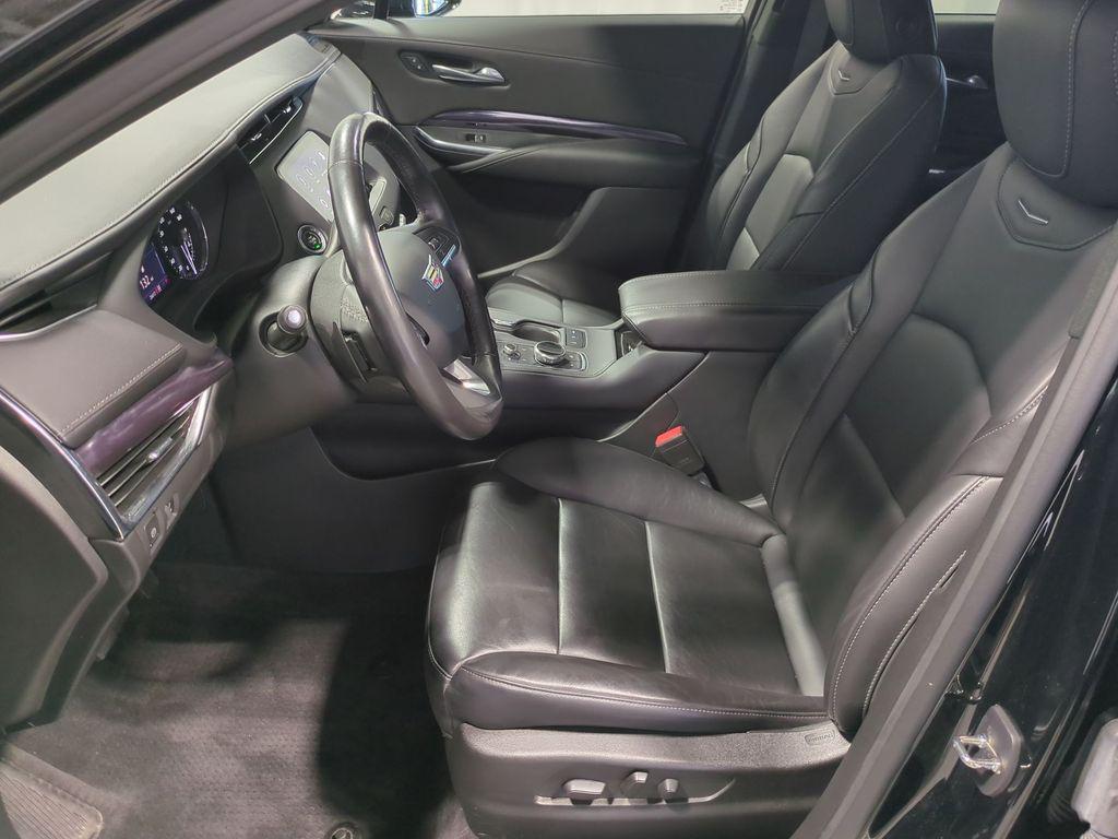 used 2023 Cadillac XT4 car, priced at $27,995