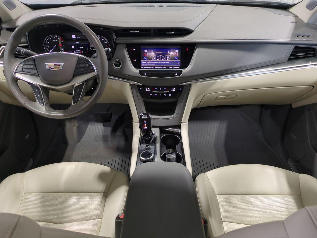 used 2023 Cadillac XT5 car, priced at $31,595