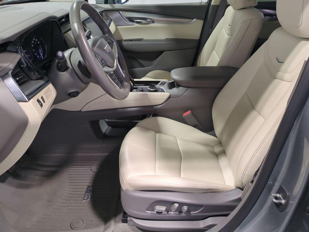 used 2023 Cadillac XT5 car, priced at $31,595