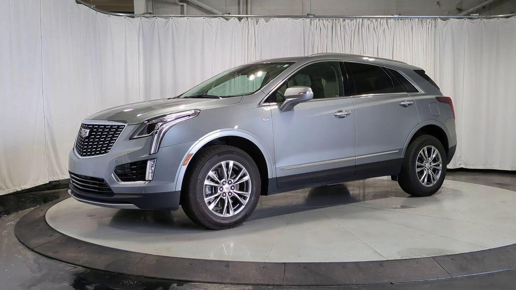 used 2023 Cadillac XT5 car, priced at $31,595