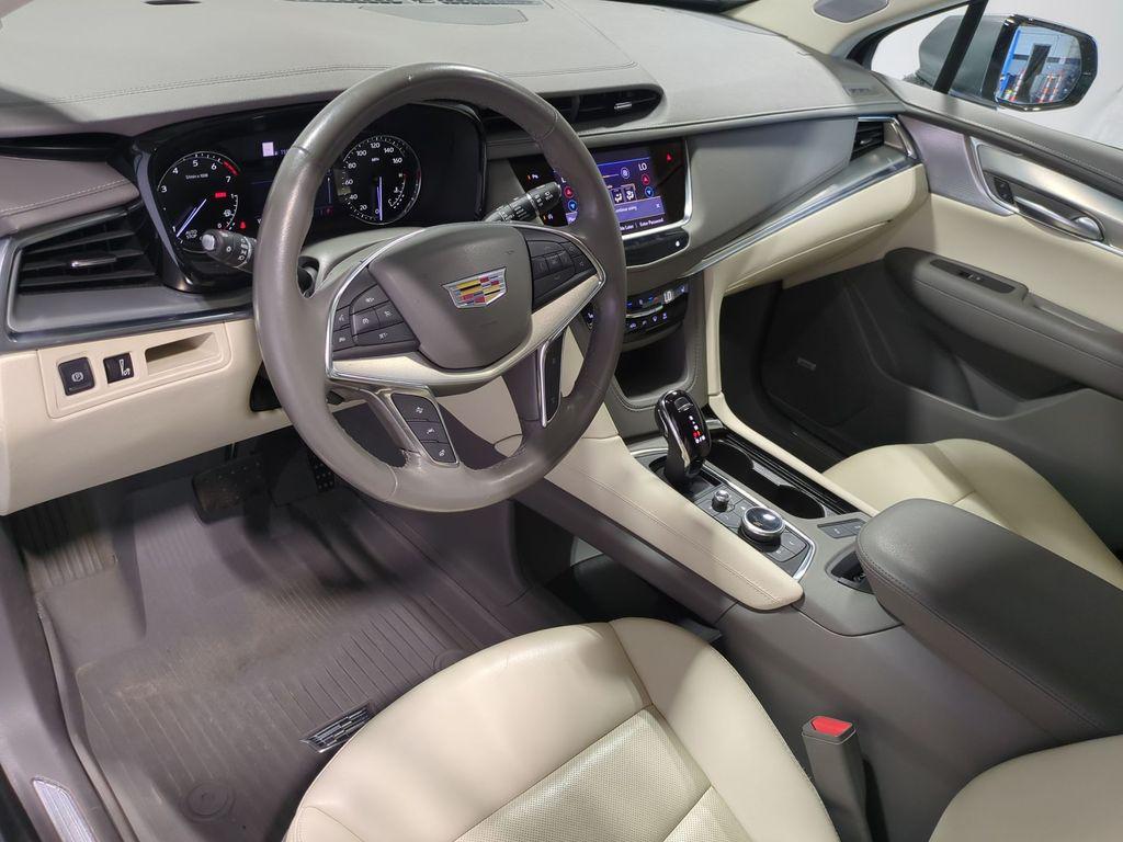 used 2023 Cadillac XT5 car, priced at $31,595