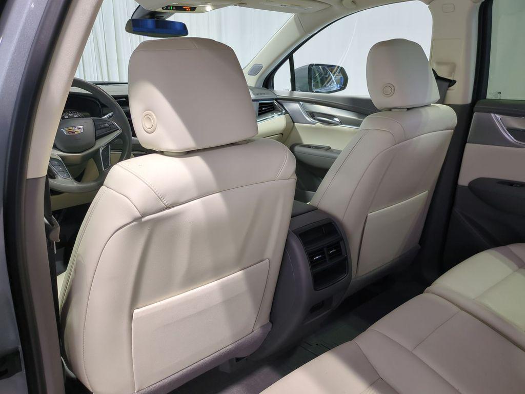 used 2023 Cadillac XT5 car, priced at $31,595